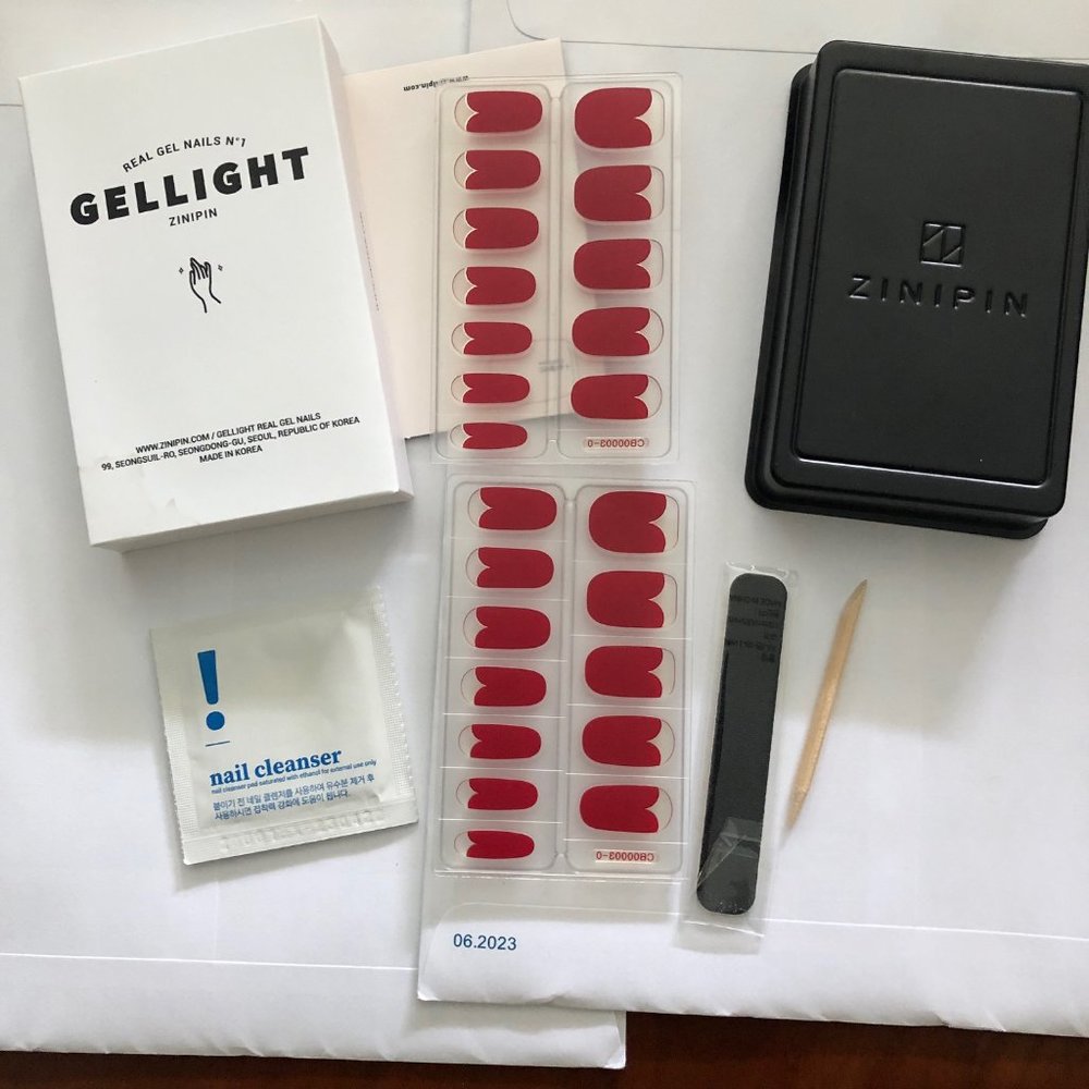 * NEW Box - Zinipin GelLight Semi Cured Gel Nail Strips  -  SALON     COLOR RED